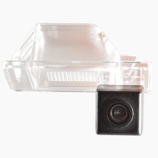 Штатная камера заднего вида TORSSEN HC165-MC720HD