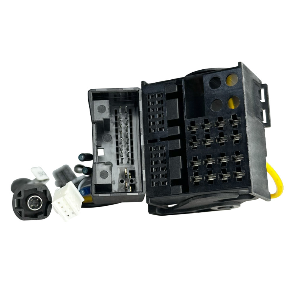 Переходник для магнитол 9", 10.1" Audi A4, Q3, Q5 AWM 170-039 Переходник для магнитол 9", 10.1" Audi A4, Q3, Q5 AWM 170-039