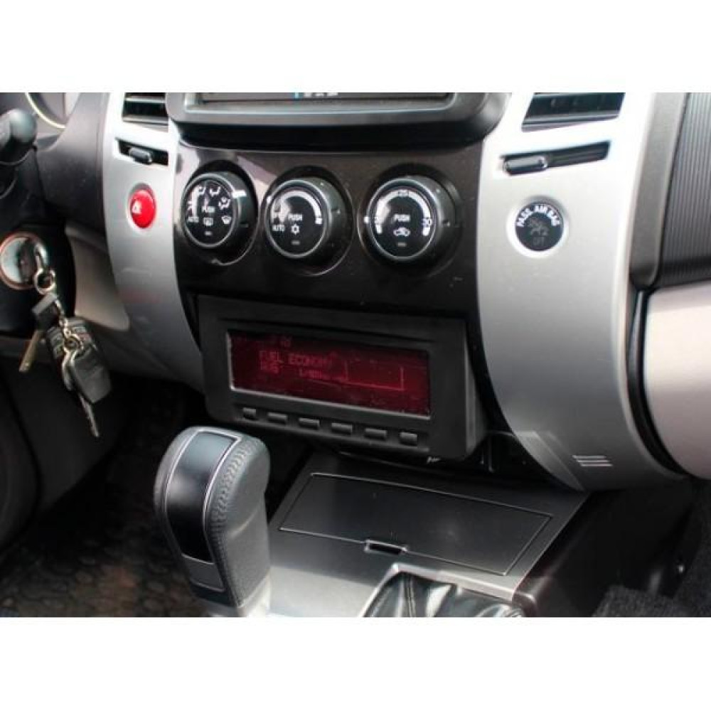 Рамка Torssen для перенесення БК Mitsubishi Pajero/L200