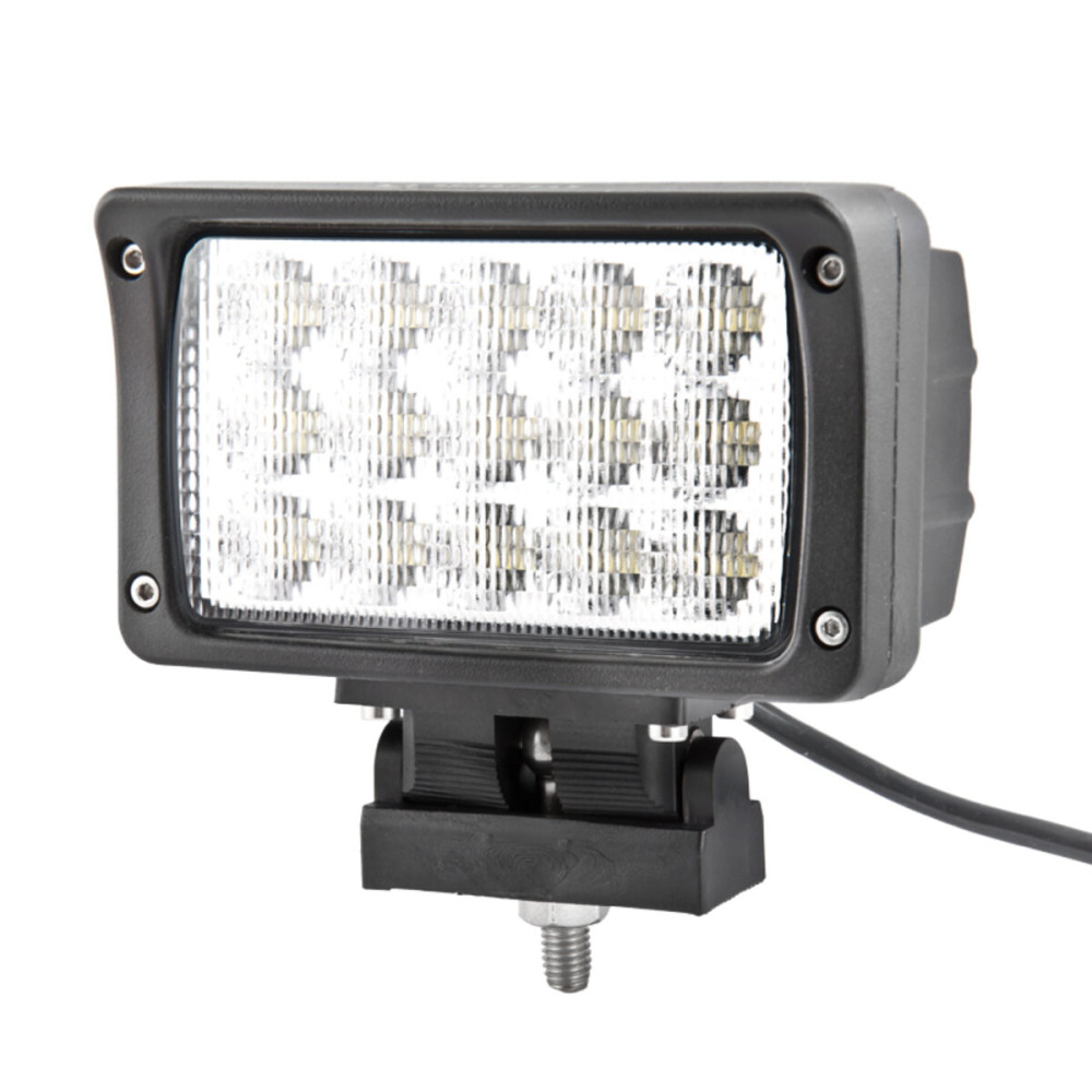 Автолампа светодиодная BELAUTO CREE Flood LED (15*3w)