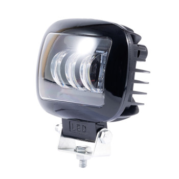 Автолампы светодиодная BELAUTO CSP 1860DE LED (3*10w) Автолампы светодиодная BELAUTO CSP 1860DE LED (3*10w)