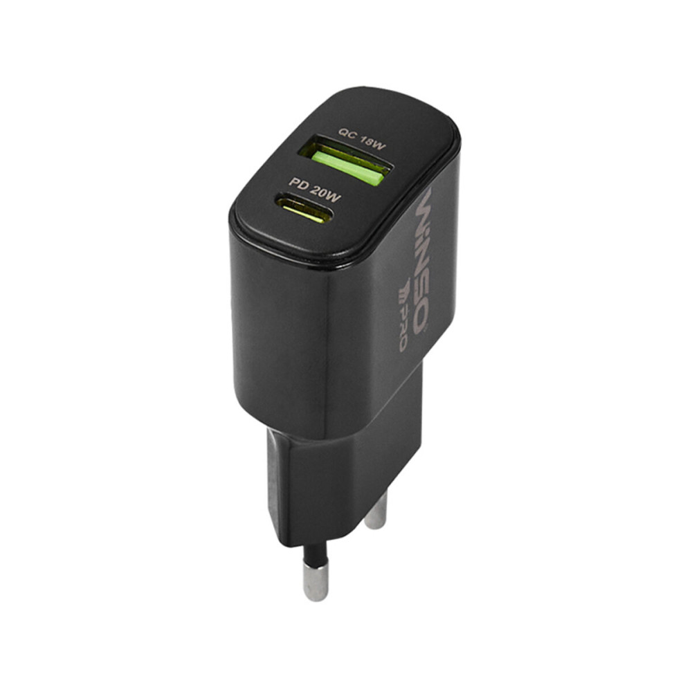 Сетевое зарядное устройство Winso Pro PD20W USB-C+USB-A черный